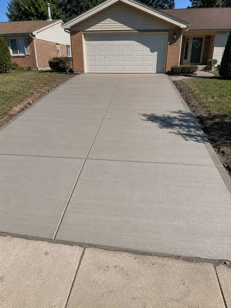 Concrete driveway with decorative contrasting border